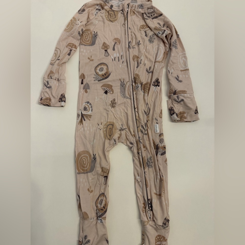 Butterscotch babies bamboo sleeper size 9/12 months